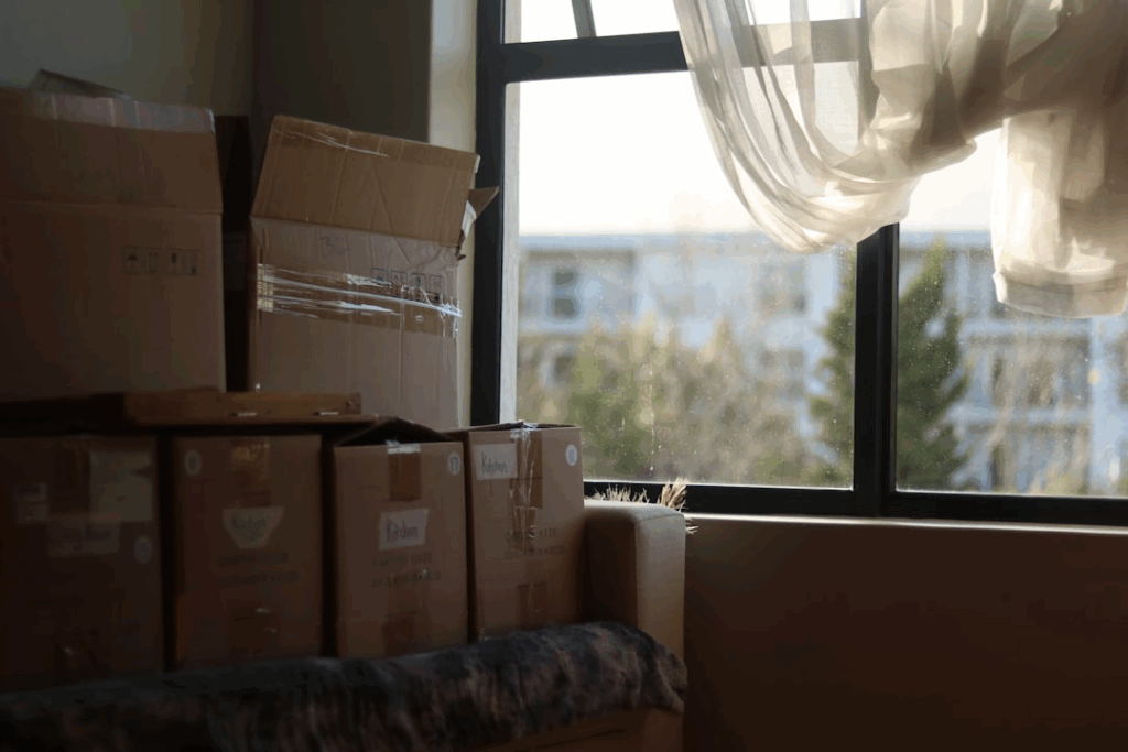Your Ultimate UK Move-In Day Essentials Checklist